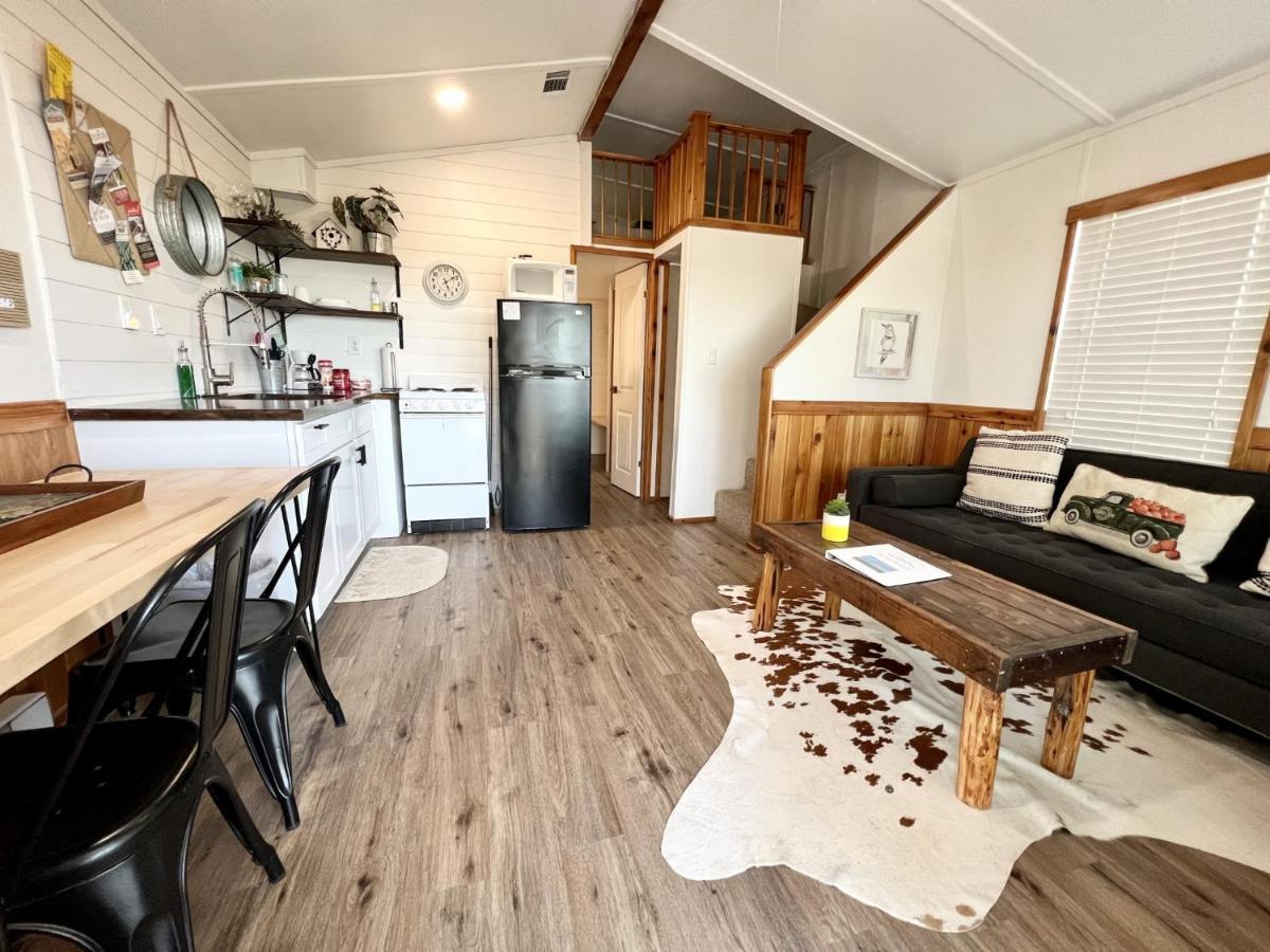 Вилла The Perch- Texas Tiny Haus With Amazing Views Spring Branch Экстерьер фото